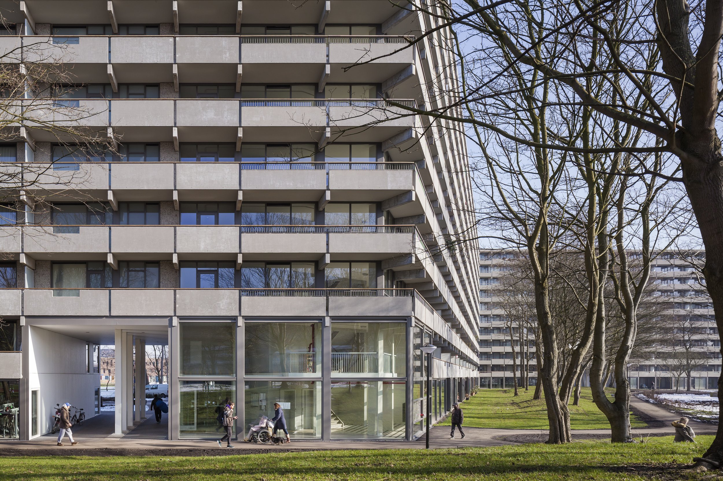 Feeding The Moloch: On Crisis, Speculation and Public Housing Renewal in Victoria